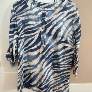 Cool bright colors in linen tunic